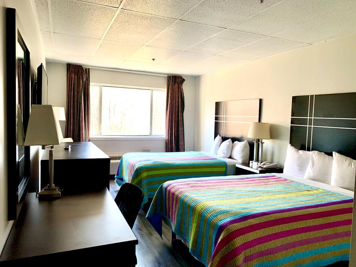 Tappan Zee Hotel West Nyack ภายนอก รูปภาพ