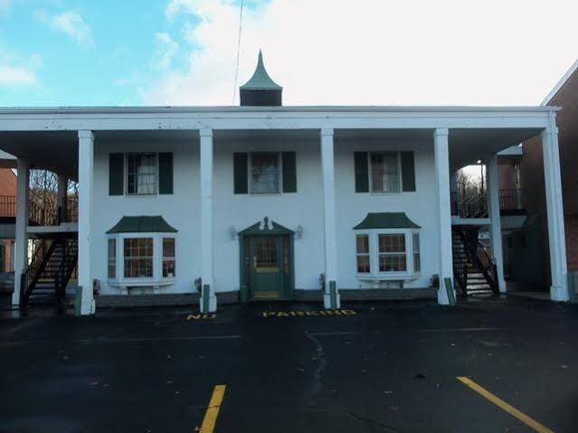 Tappan Zee Hotel West Nyack ภายนอก รูปภาพ
