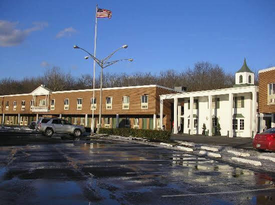 Tappan Zee Hotel West Nyack ภายนอก รูปภาพ