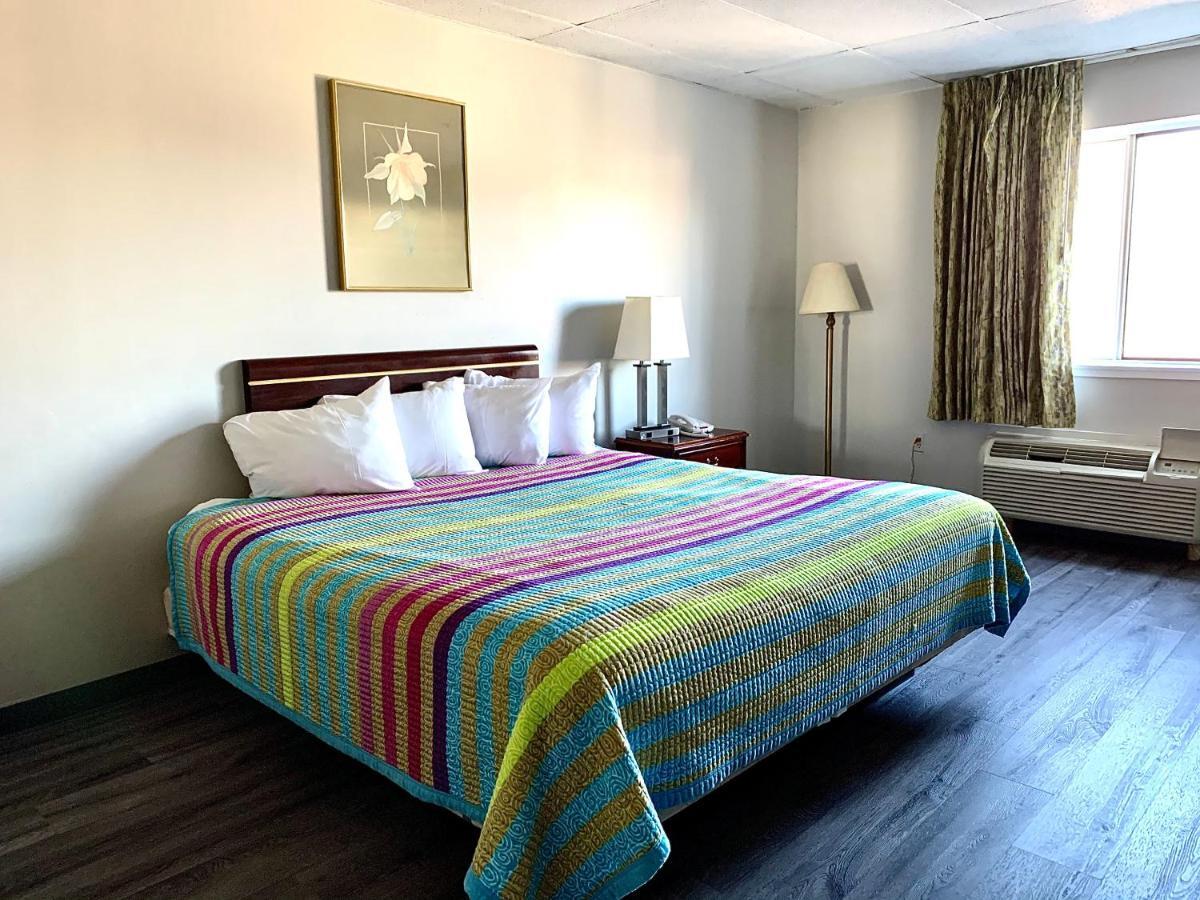 Tappan Zee Hotel West Nyack ภายนอก รูปภาพ