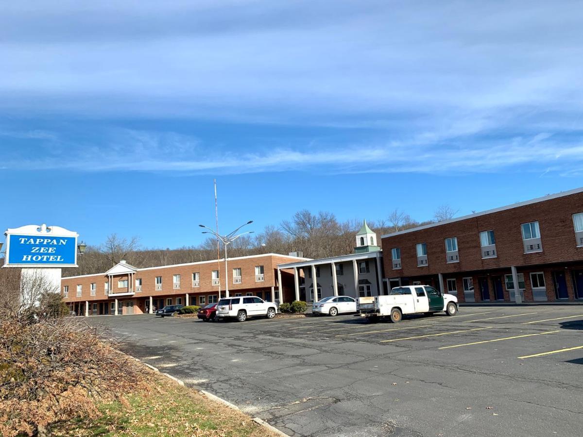 Tappan Zee Hotel West Nyack ภายนอก รูปภาพ